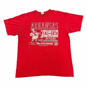 Vtg Y2K Arkansas Razorbacks Shirt Mens NCAA Football Tailgate Graphic Tee